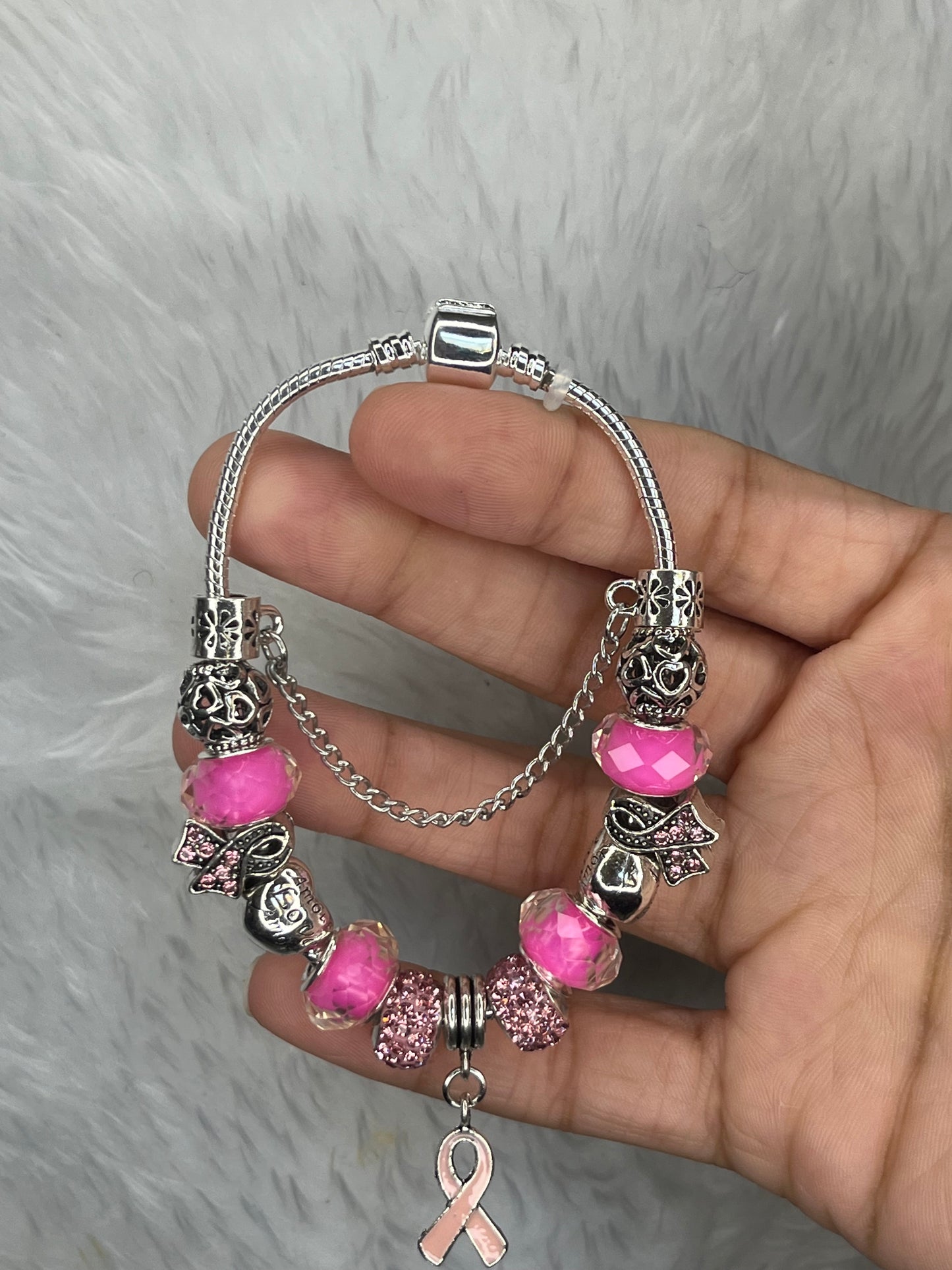 Ribbon Amour Charm